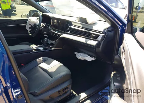 2025 Toyota Camry Xse из США, поврежденный, VIN 4T1DAACK0SU106960